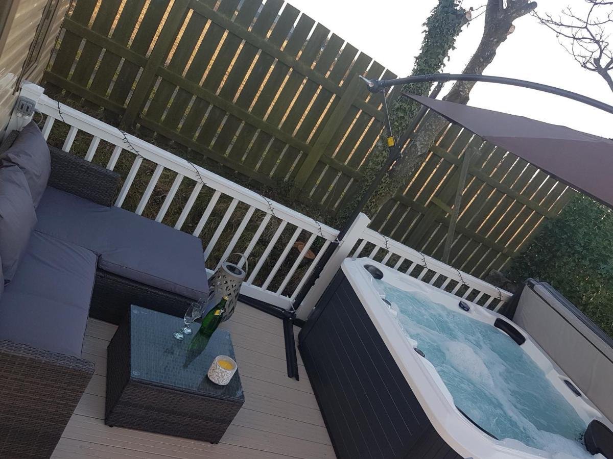 Hillingworth'S Hot Tub Retreat - St Cyrus Villa Garvock Exterior photo